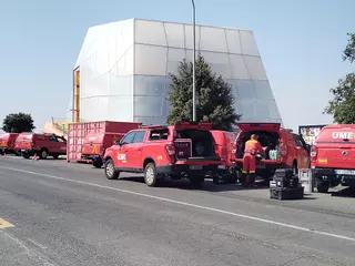Más de cien militares trabajan en el incendio de Jarilla y se instalan en el Palacio de Congresos de Plasencia