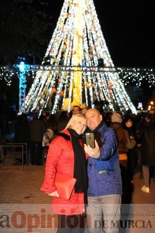 Encendido del Gran Árbol de Navidad de la Plaza Circular de Murcia