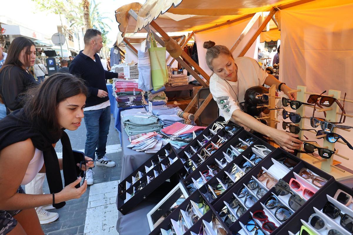Galería: Fira de Stocks en Santa Eulària Galería: Fira de Stocks en Santa Eulària