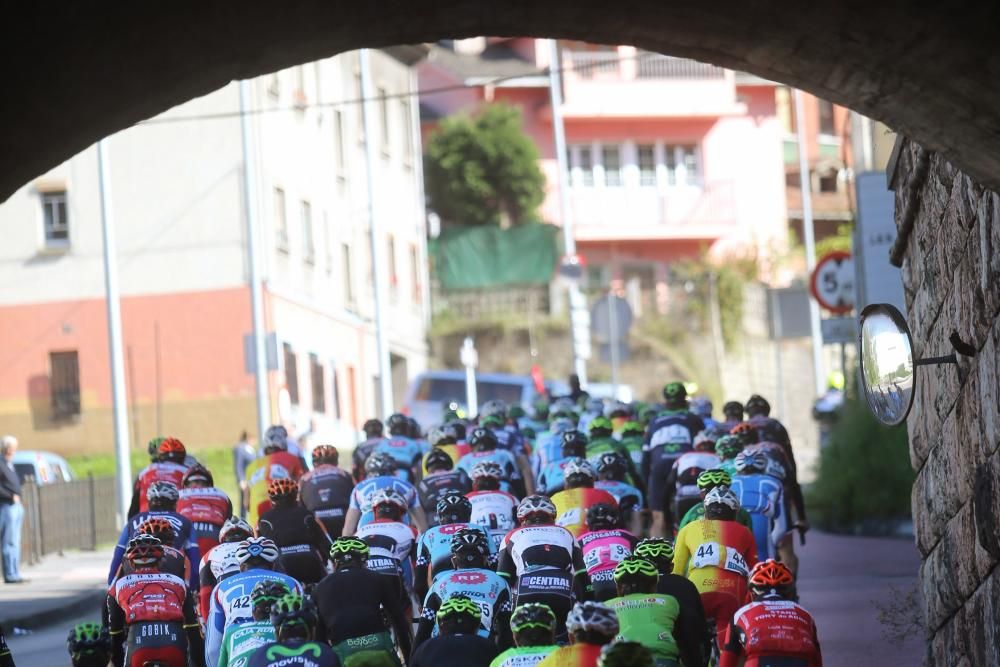 Tercera etapa de la Vuelta Asturias