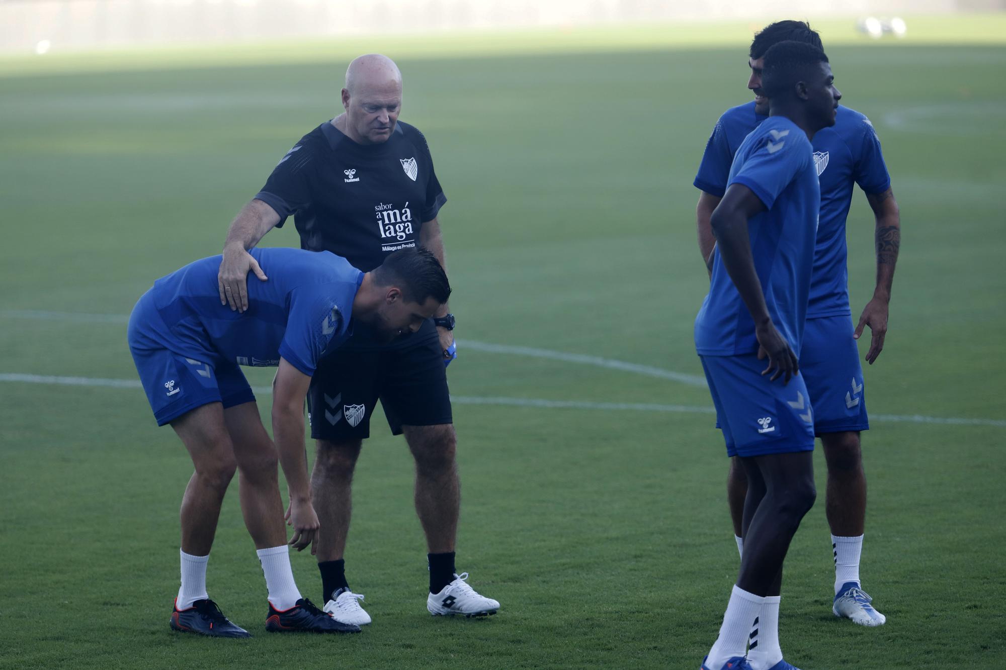 El primer entrenamiento de Pepe Mel como entrenador del Málaga CF, en imágenes