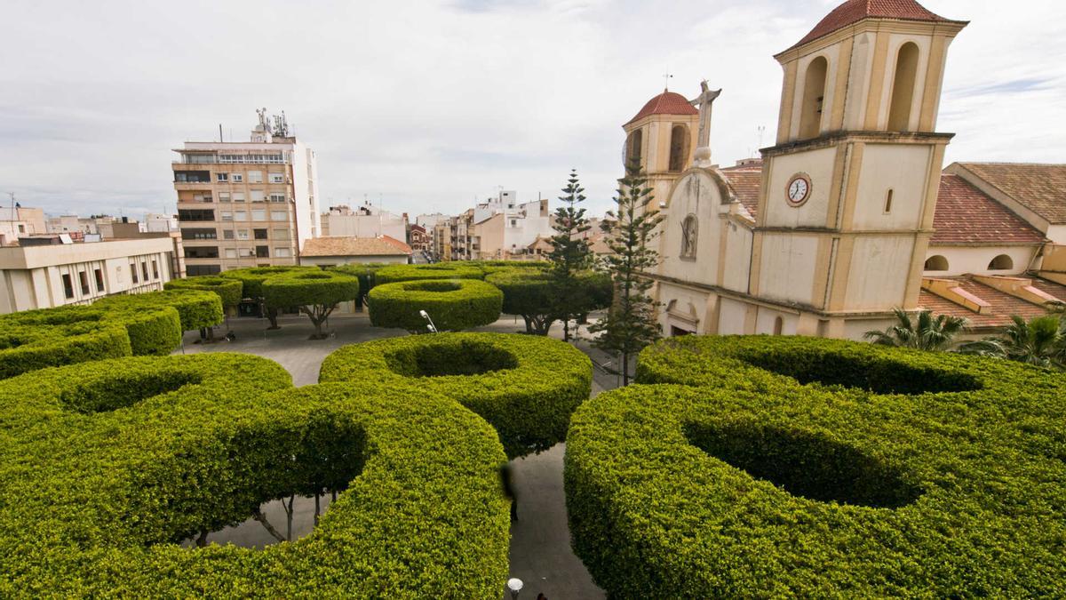 Plaza del la Constitución de Almoradí.