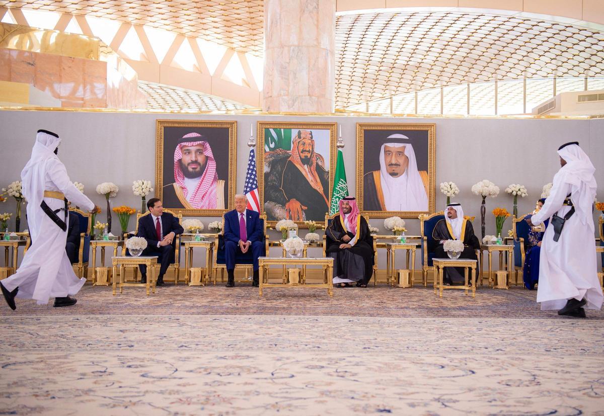 Trump comienza en Arabia Saudí su gira por Oriente Próximo