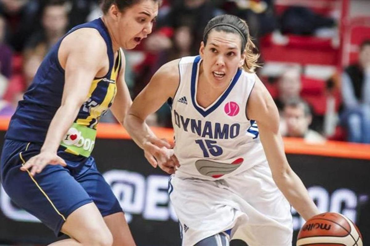 Cruz, en su etapa en el Dínamo de Kursk