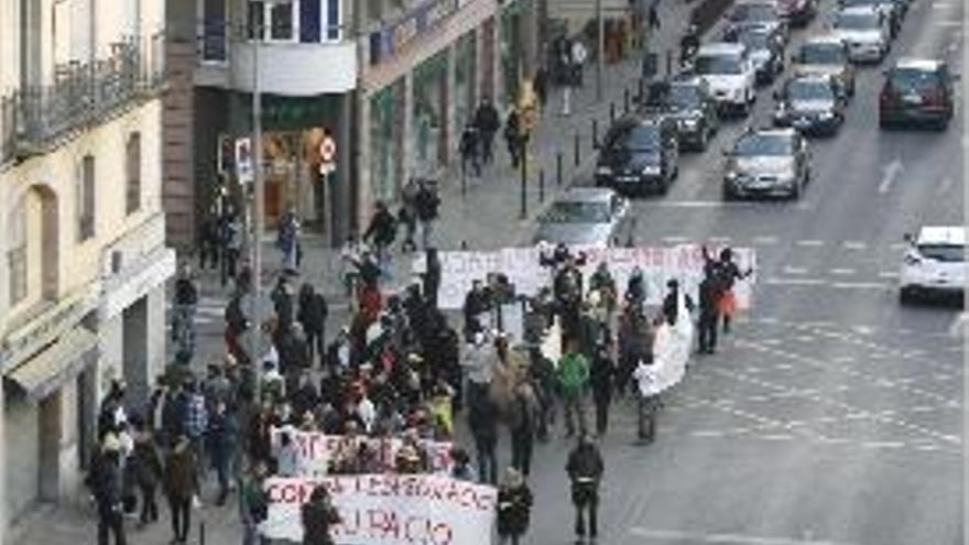 Girona Els &quot;okupes&quot; de Can Kolmo exigeixen al carrer &quot;espais alliberats&quot;