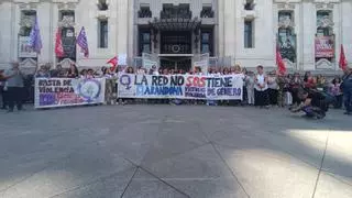 Cerca de "un 90%" de la Red de Violencia de Género de Madrid secunda la huelga por el "colapso" del servicio