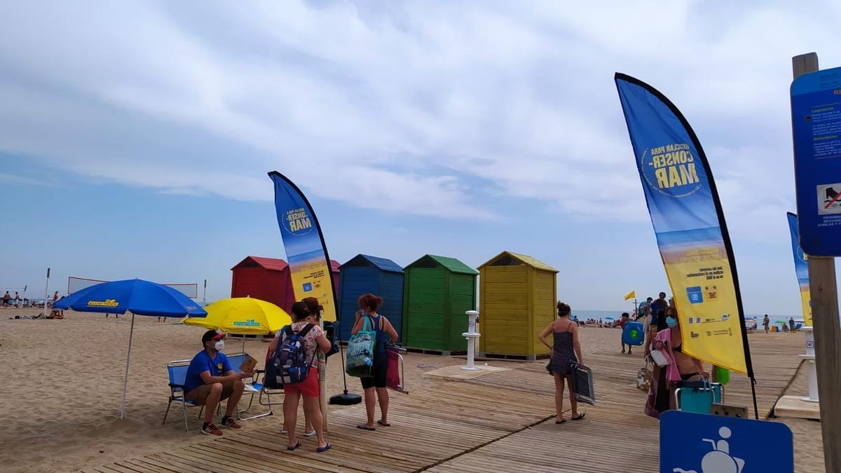 La campaña de prevención de residuos en playas, CONSERMAR, visitará algunas de las playas de la Comunidad Valenciana más concurridas