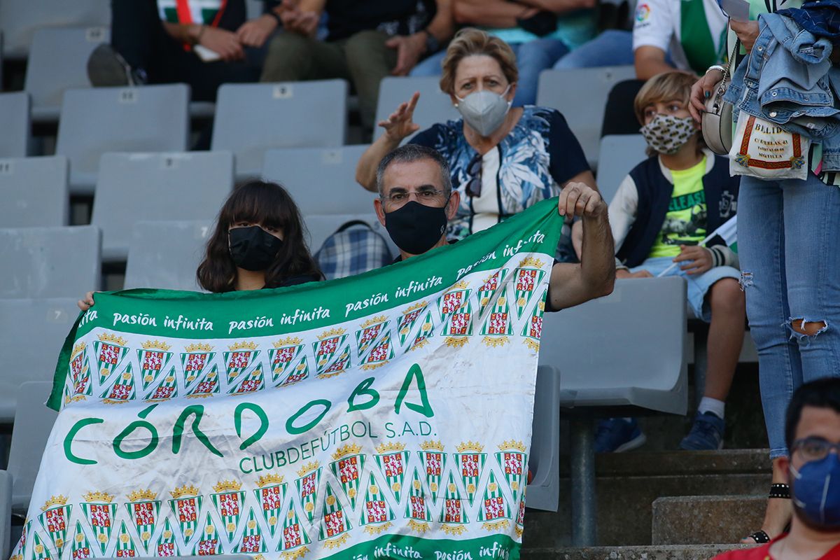 La grada de El Arcángel en el Córdoba CF-Antequera