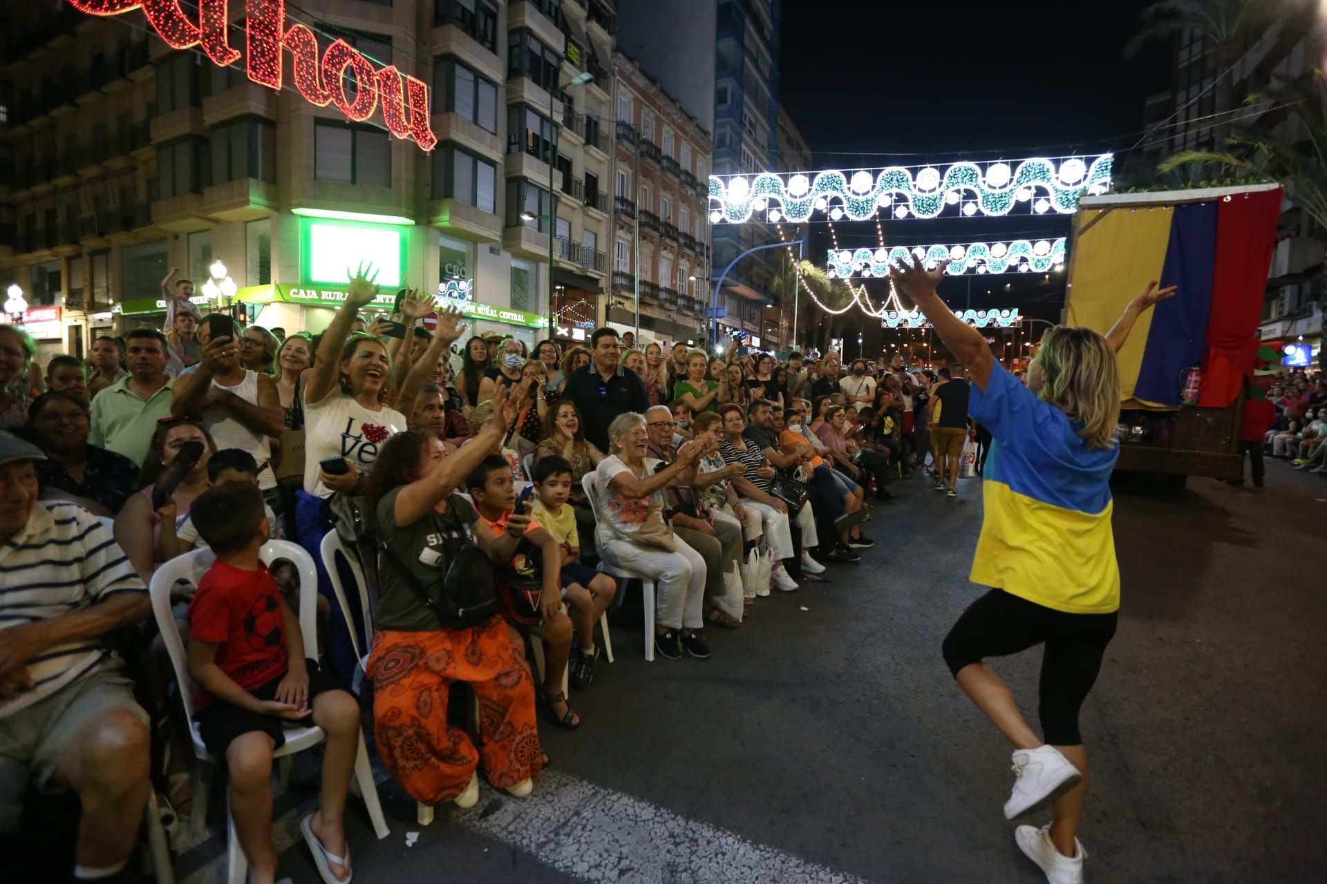 Desfile Folclórico Internacional de las Hogueras de Alicante 2022