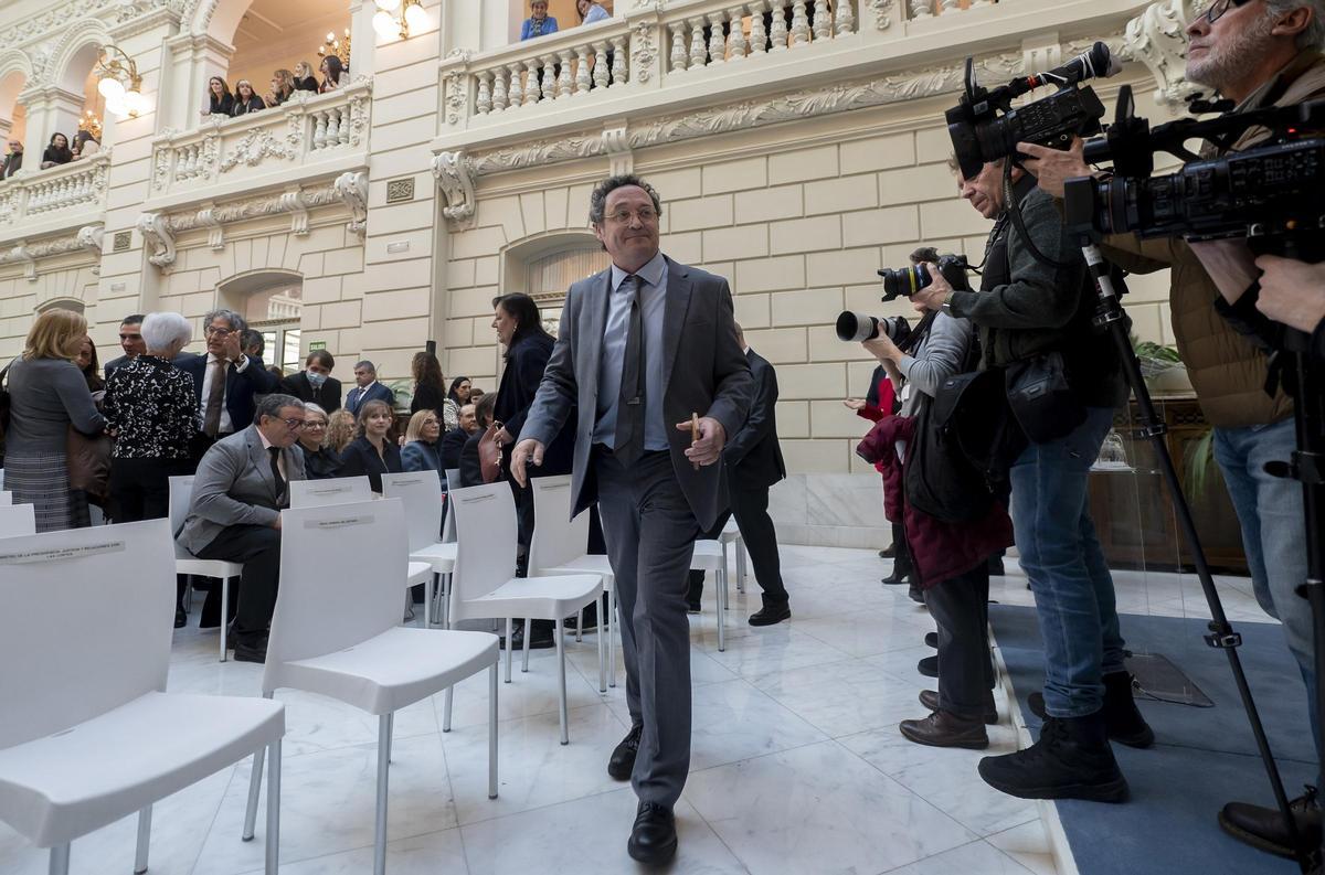 Els fiscals progressistes recullen diners per pagar la multa amb què van condemnar l’exfiscal general