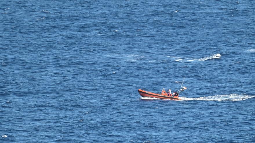 Buscan por tercer día a los desaparecidos en El Hierro, cada vez con menos esperanzas