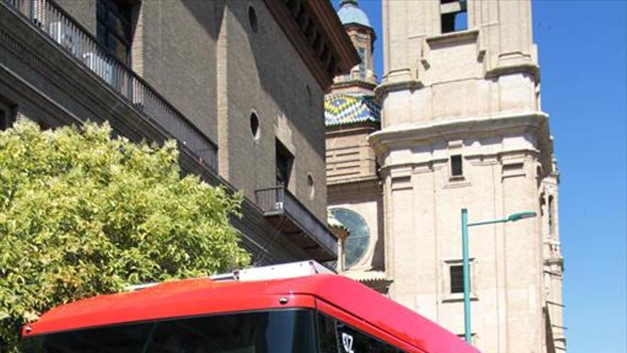 Llega a Zaragoza el tercer bus eléctrico en pruebas