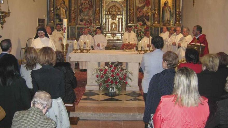 Una misa clausura el Triduo de santa Sofía