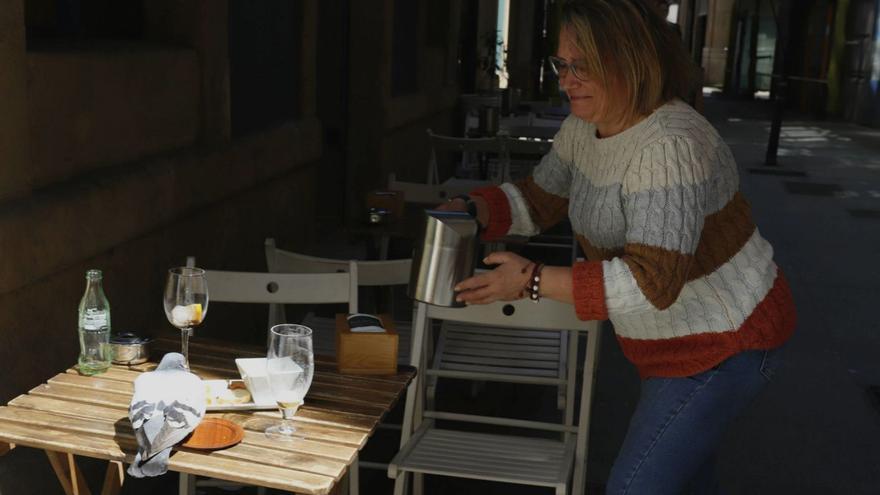 Picotazos de hambre entre mesa y mesa: &quot;Roban comida&quot;