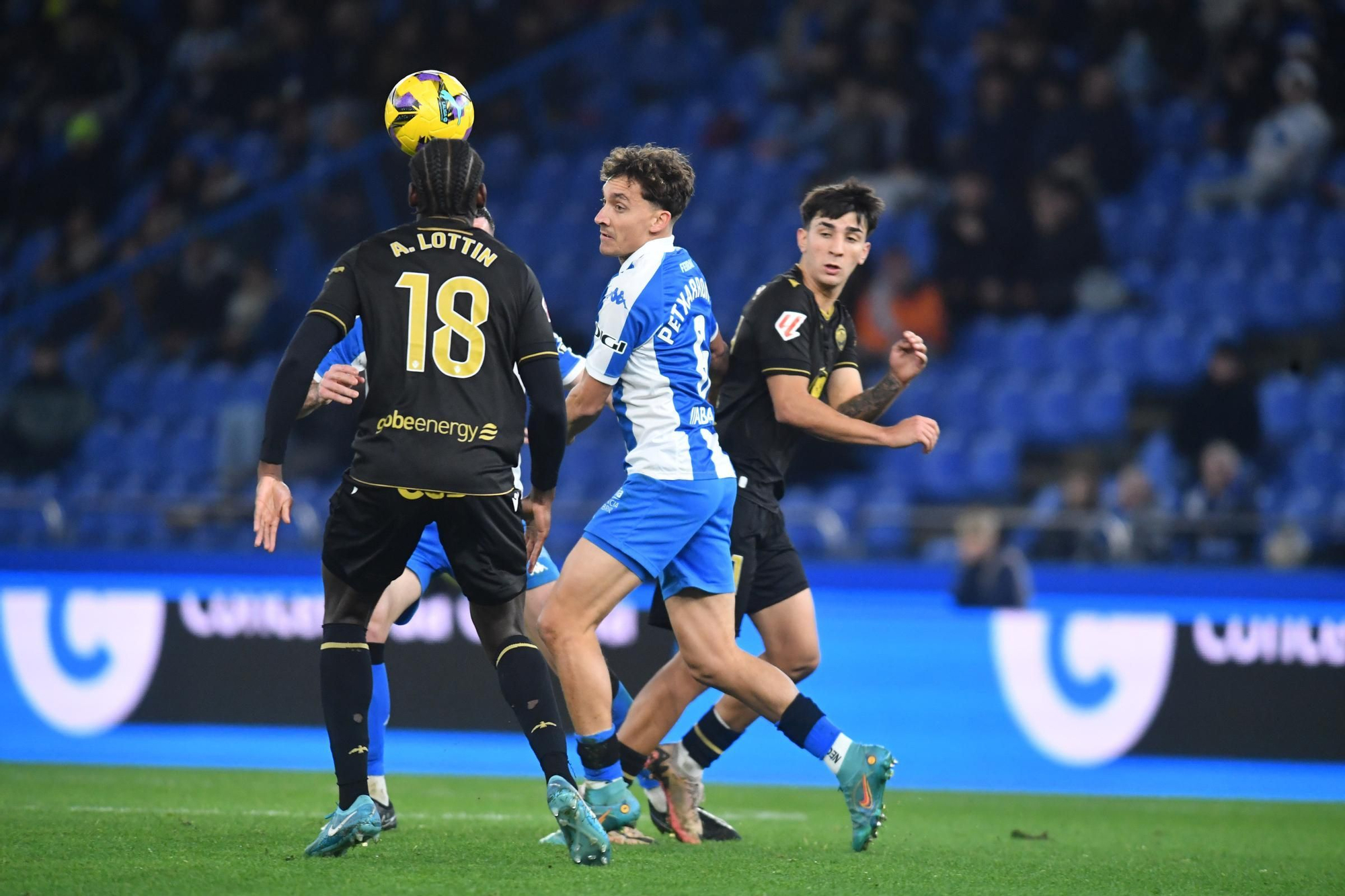 El Dépor golea al Castellón en Riazor (5-1)