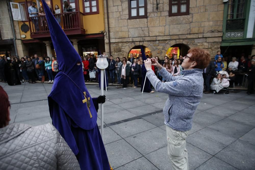 Procesión del Santo Encuentro en Avilés