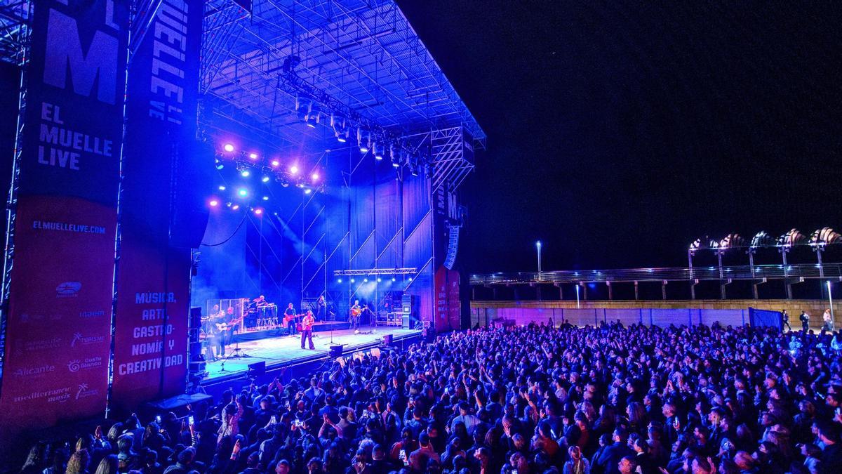 El Muelle Live, ubicado en el Puerto de Alicante, acogerá una temporada de grandes conciertos frente al Mediterráneo.