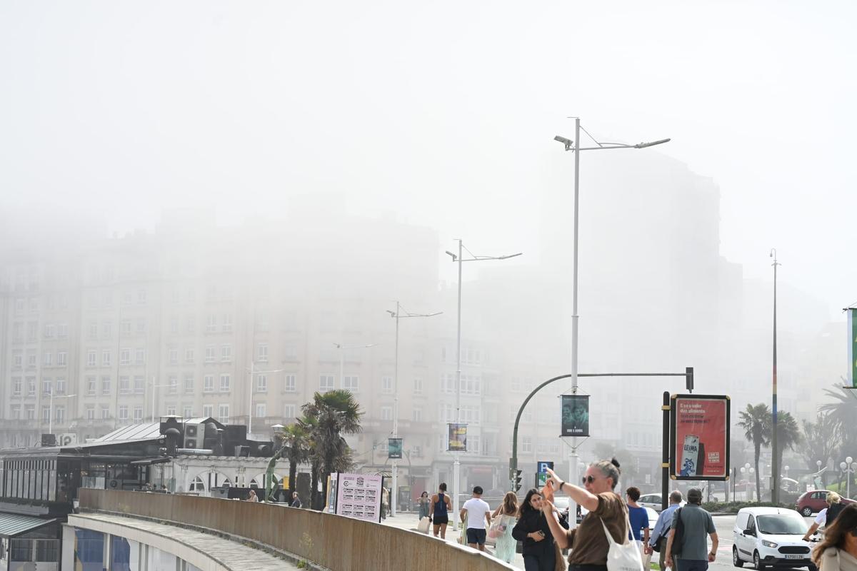 La niebla llega a A Coruña