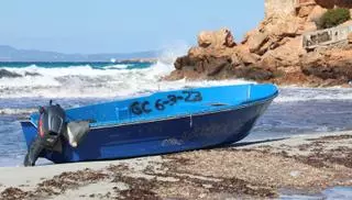 El número de migrantes llegados en patera a Ibiza y Formentera se reduce: estos son los datos