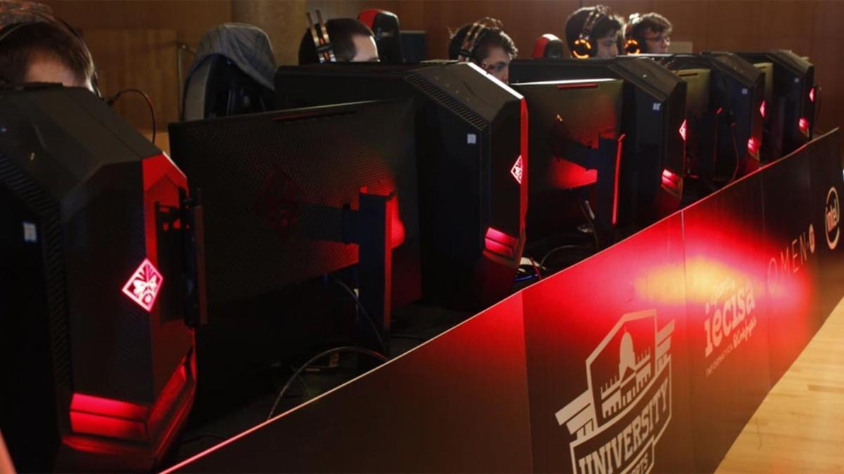 Los esports se asientan en los centros educativos