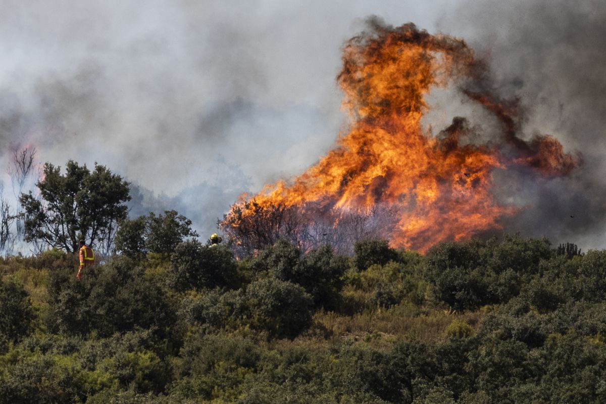 El incendio de Bejís, en imágenes