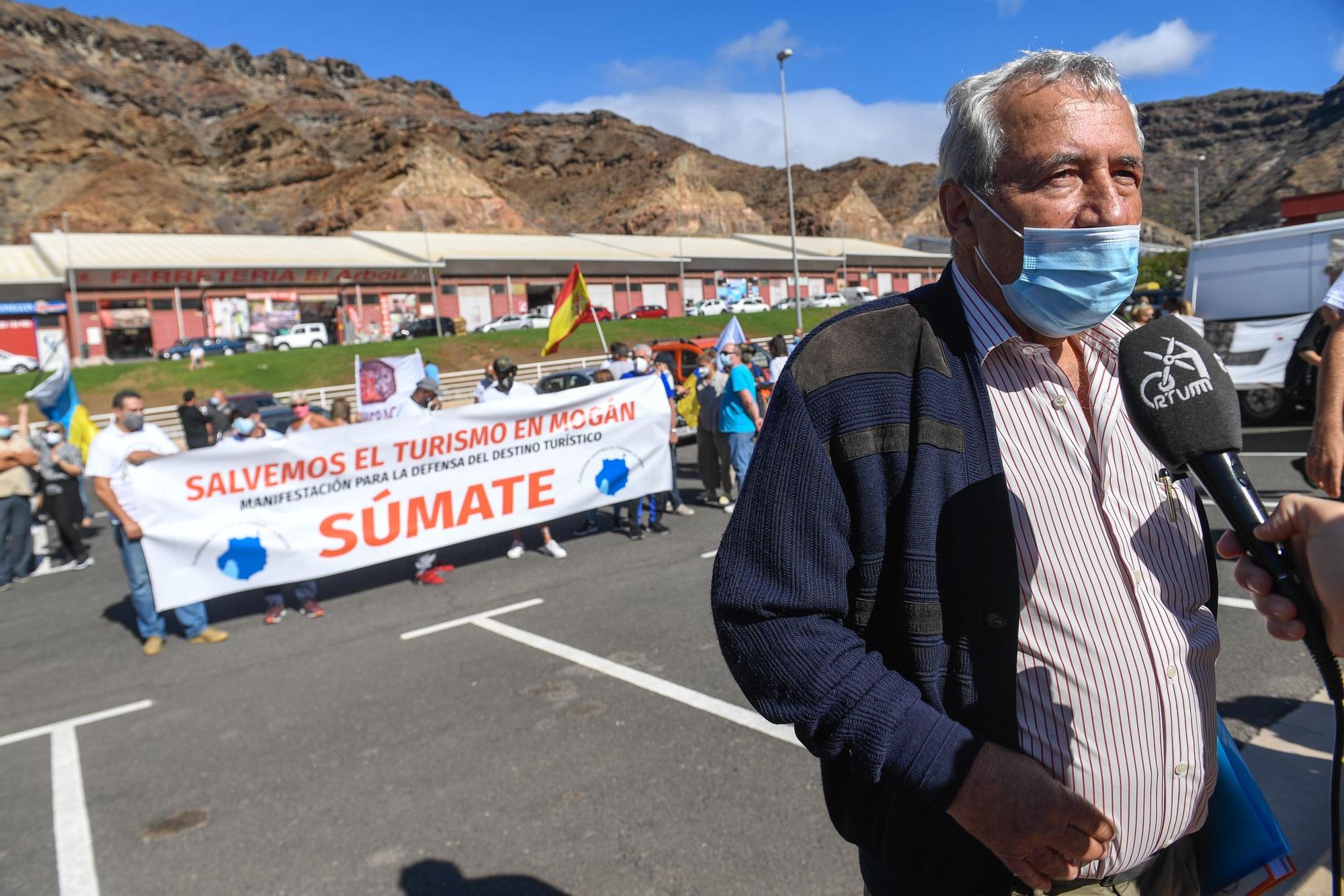 Marcha pro-turismo en Mogán