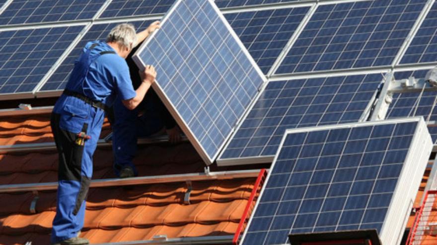 Las ayudas europeas para instalar placas solares en Aragón suman 4.394 solicitudes en ocho meses