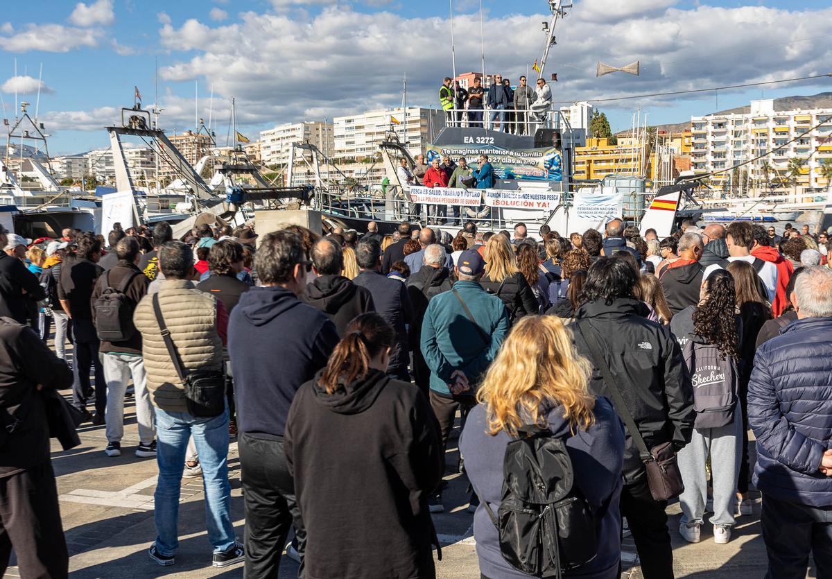 Los pescadores de La Vila Joiosa protestan por los recortes de la UE Los pescadores de La Vila Joiosa protestan por los recortes de la UE
