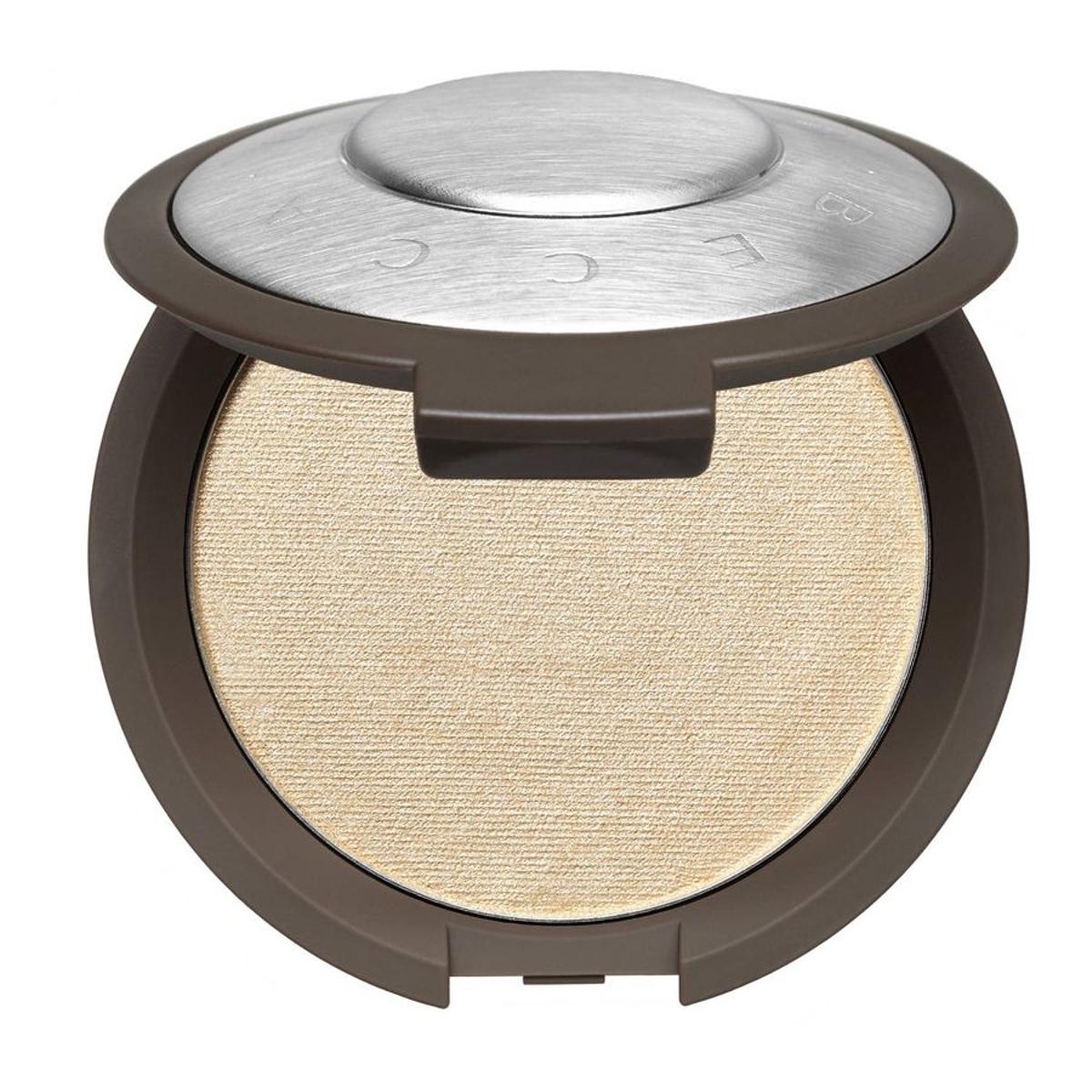 Neceser de playa: Iluminador dorado de Becca