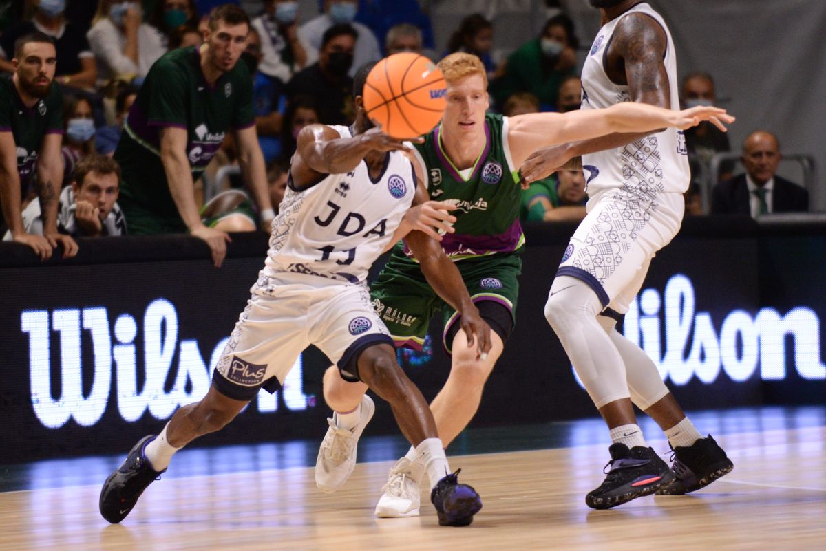 Las imágenes del Unicaja - Dijon de la Basketball Champions League