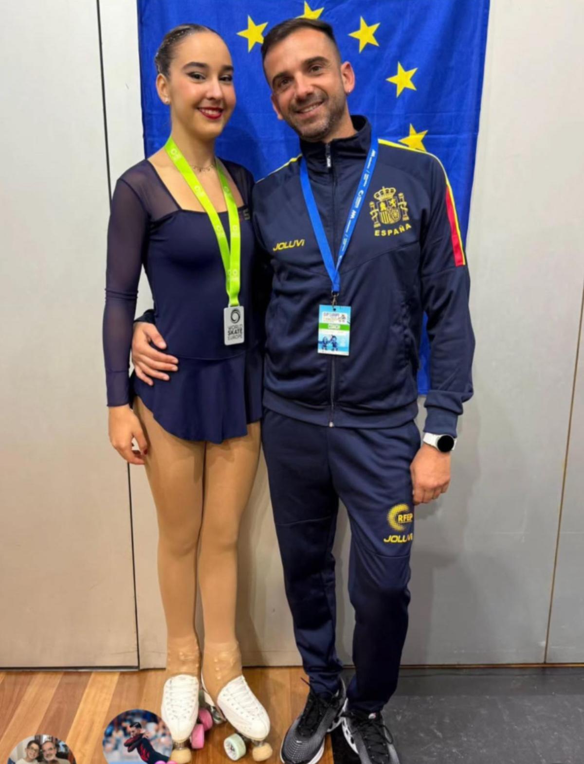 Marina Royo y su entrenador, Javi Pont, en Oporto