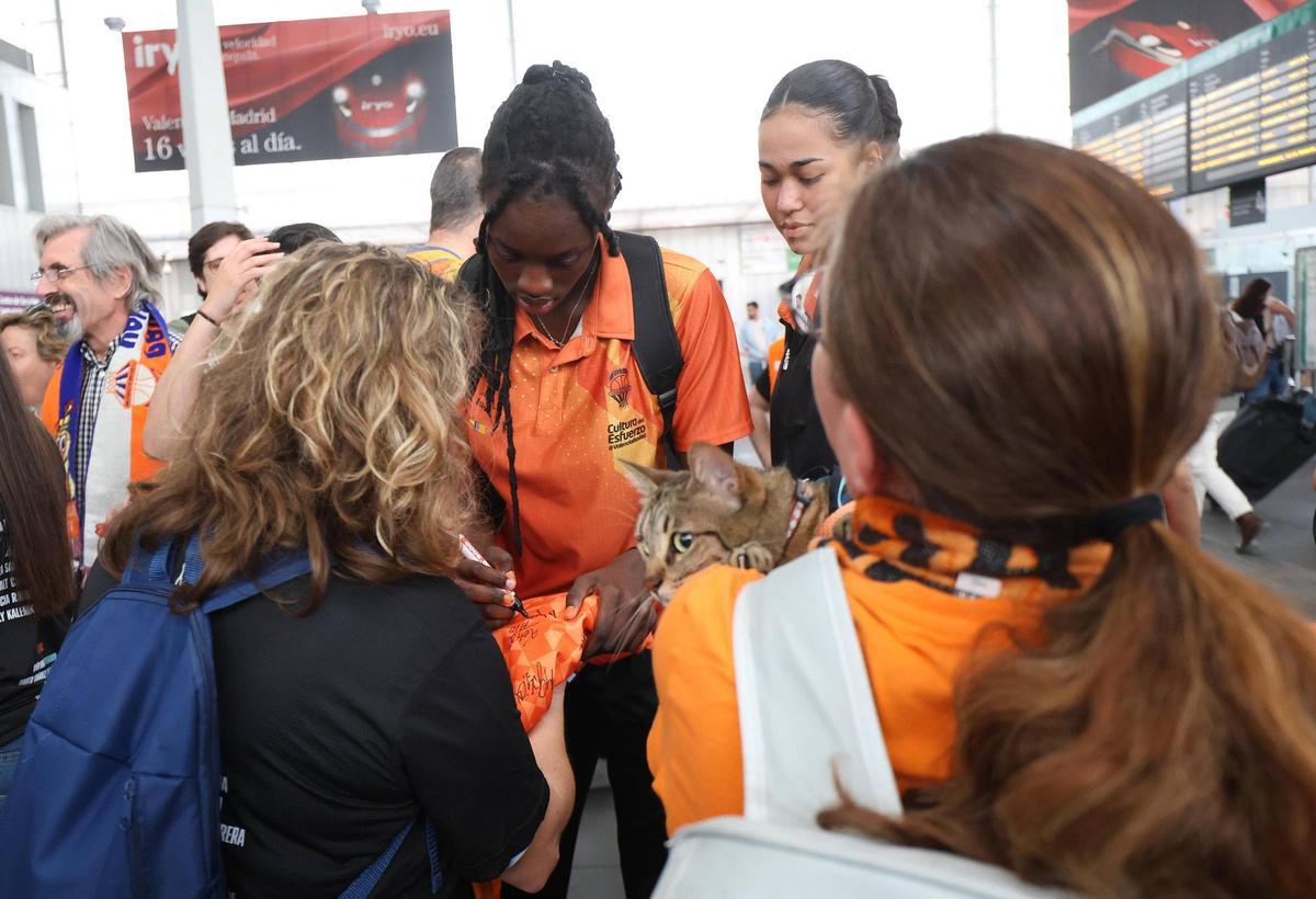 Así fue la llegada del Valencia Basket