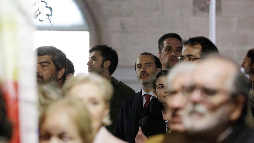 Unas 350 personas, entre ellas el presidente del Parlament, Gabriel Le Senne, se manifiestan en Palma contra la amnistía