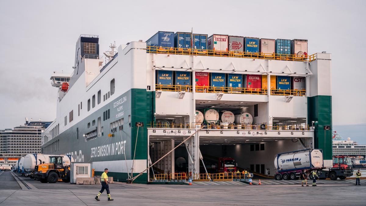 El Puerto de Barcelona quiere llegar al año 2040 convertido en un ‘hub’ logístico líder en Europa.