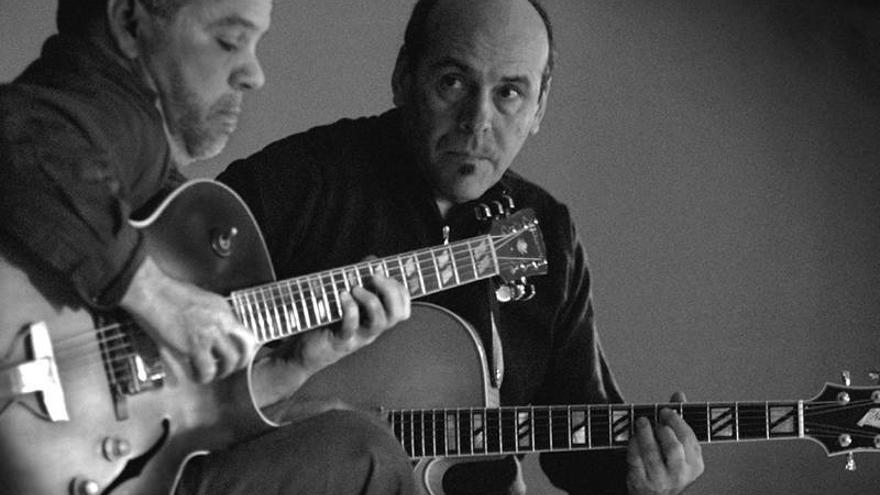 Dos guitarras unidas por el amor al jazz