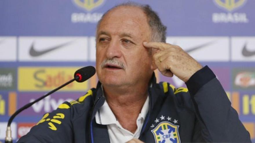 Scolari se aferra al cargo: "Tenemos un compromiso hasta el final"