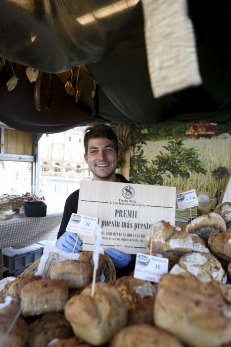 Entrega de los premios del Mercadín de la XXV edición de la Fiesta de la Sidra Natural