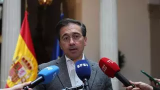 Albares dice que Saif Abukeshek se encuentra bien y hoy se reunirá con su familia