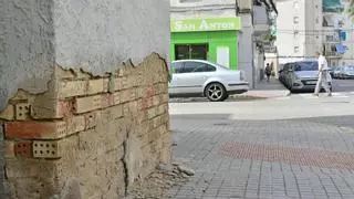 División en San Antón: entre el temor a más desalojos y la resignación