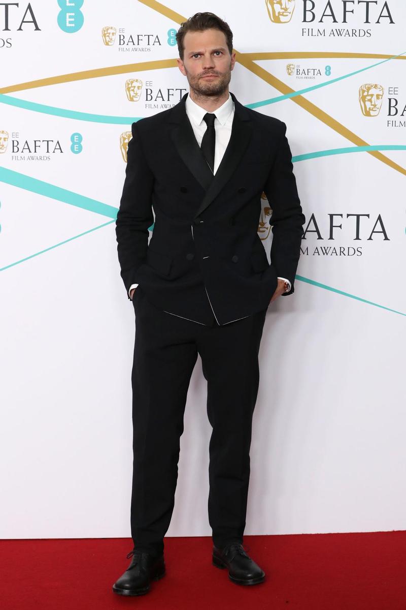 Jamie Dornan en la alfombra roja de los BAFTA