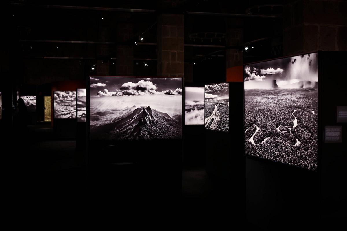 Exposición fotográfica Amazônia, de Sebastião Salgado, en Barcelona