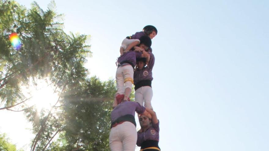 Els Castellers de Figueres guanyen el concurs de Torredembarra