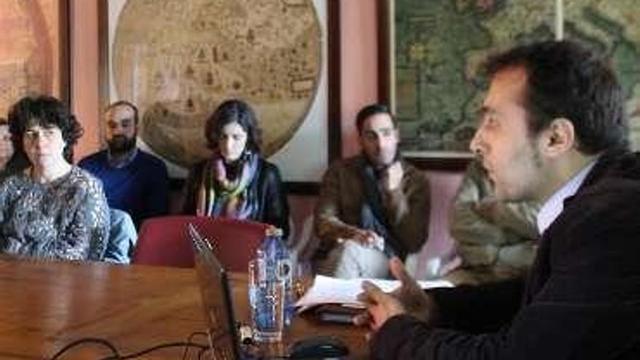 Fernando Rodríguez del Cueto durante la conferencia.