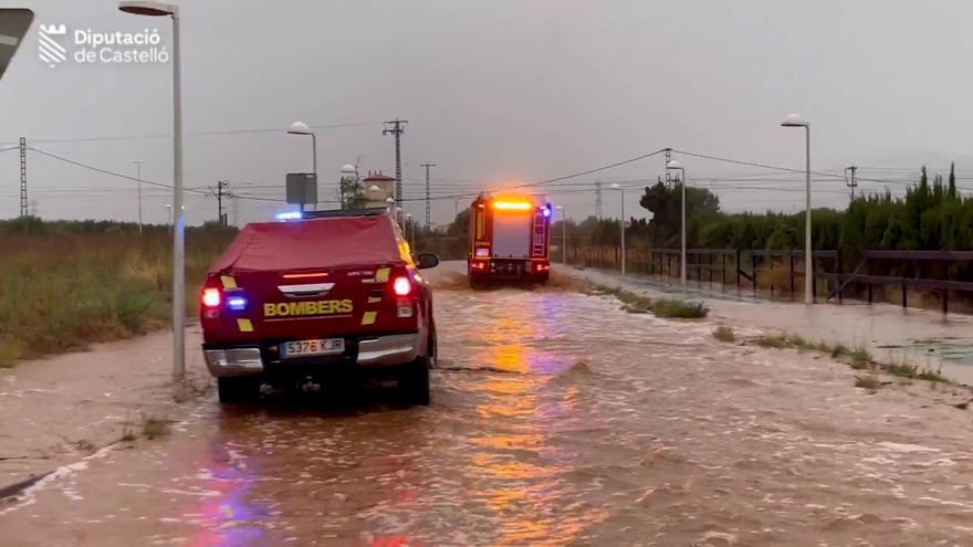 Los bomberos de Castellón activan un dispositivo especial por las intensas lluvias