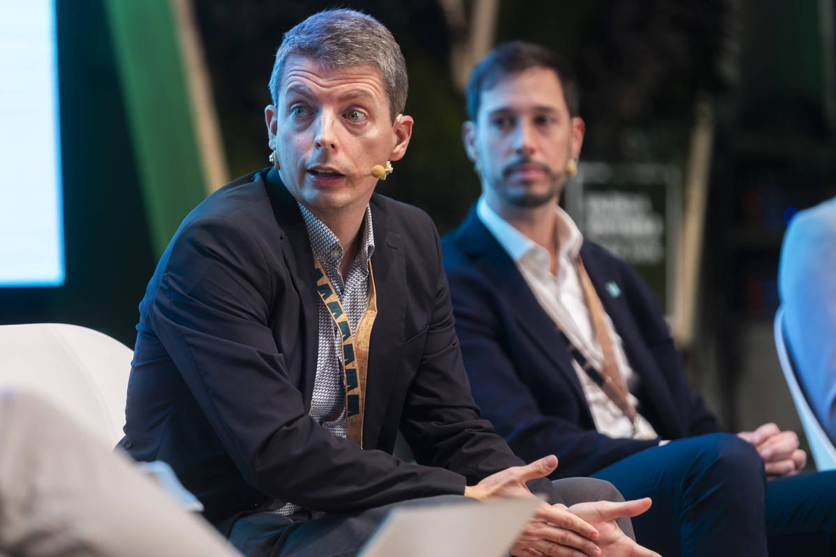 València. VLC. Apertura de València Capital Verde Europea. Primera mesa de la tarde: Juan Ramón Adsuara, Carlos Alarcón, Sol Verdeguer y el moderador Pedro Fresco / VALENCIA CAPITAL VERDE EUROPEA 2024 . PRIMER EVENTO