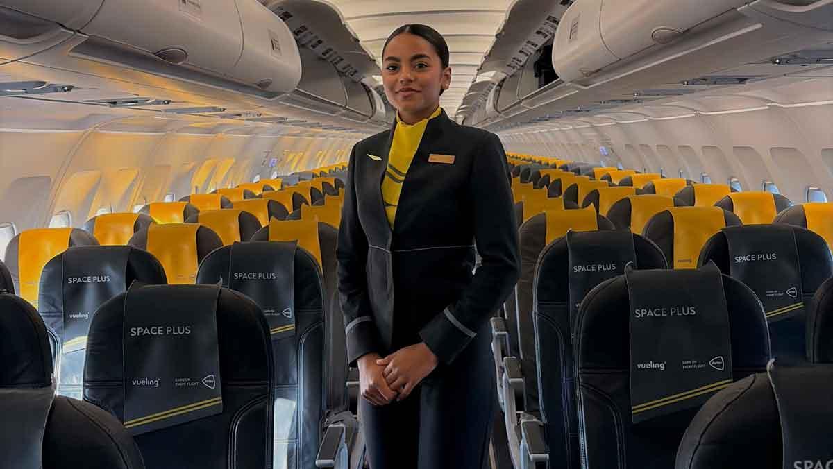 Paloma Hung, tripulante de cabina de pasajeros de Vueling.