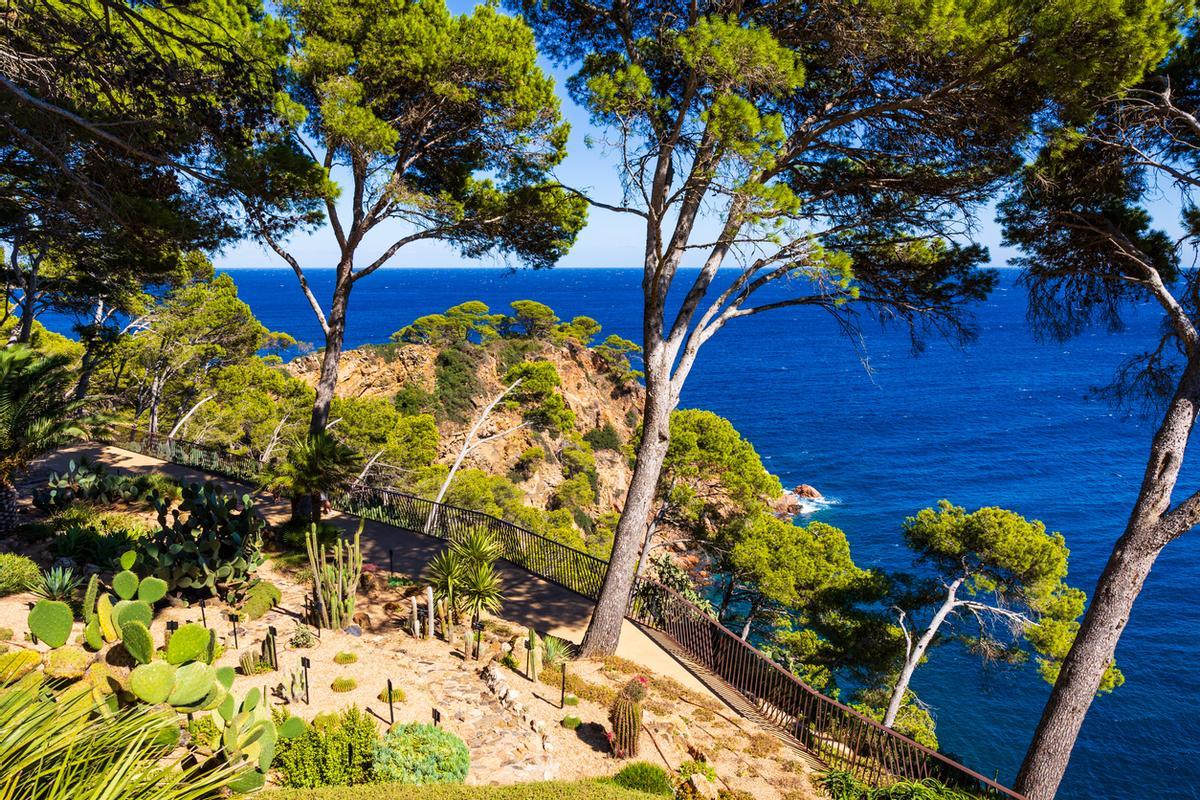 Jardín Botánico de Cap Roig con vistas al mar Mediterráneo