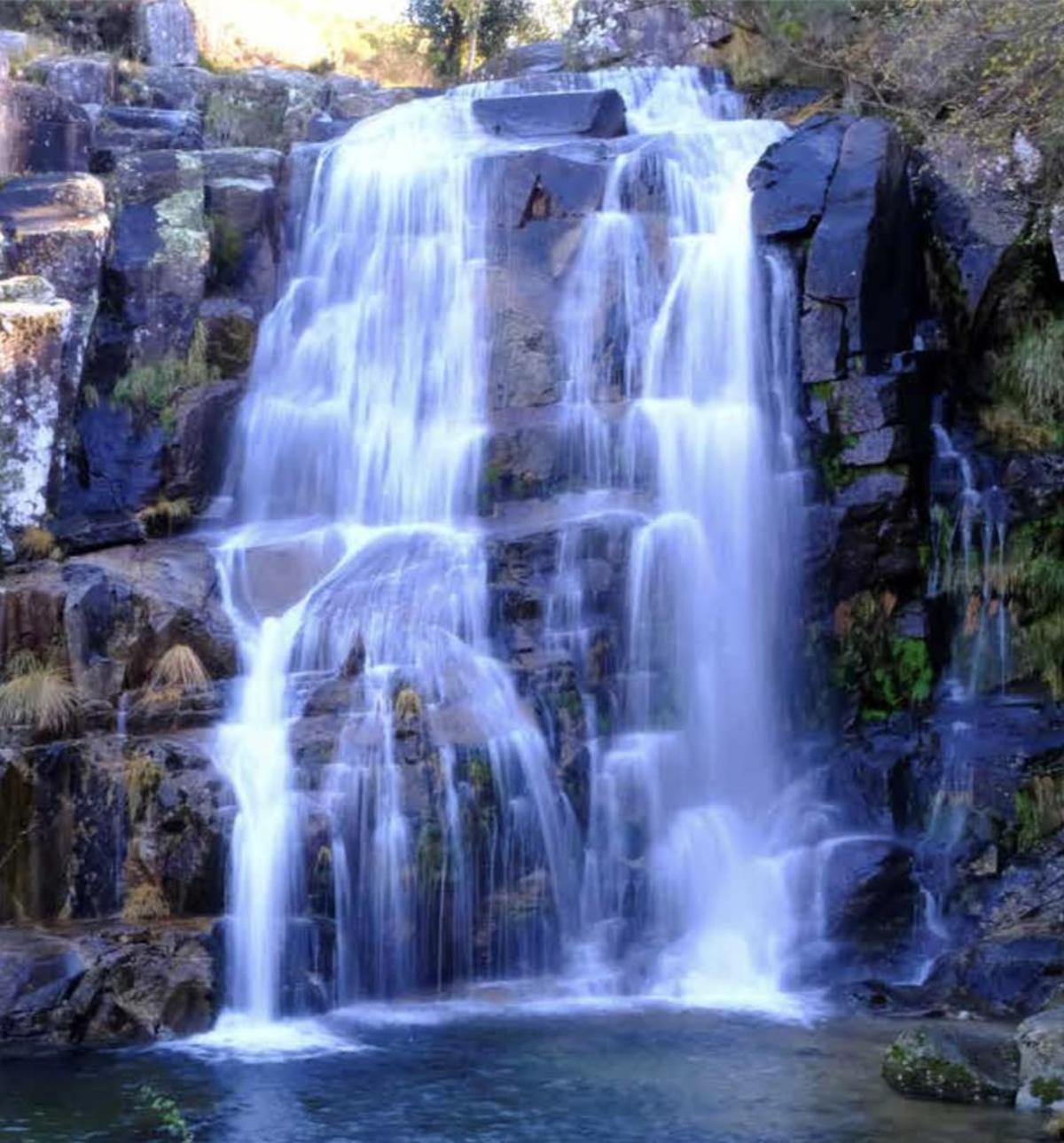 Fervenza dos Casariños, Fornelos de Montes.