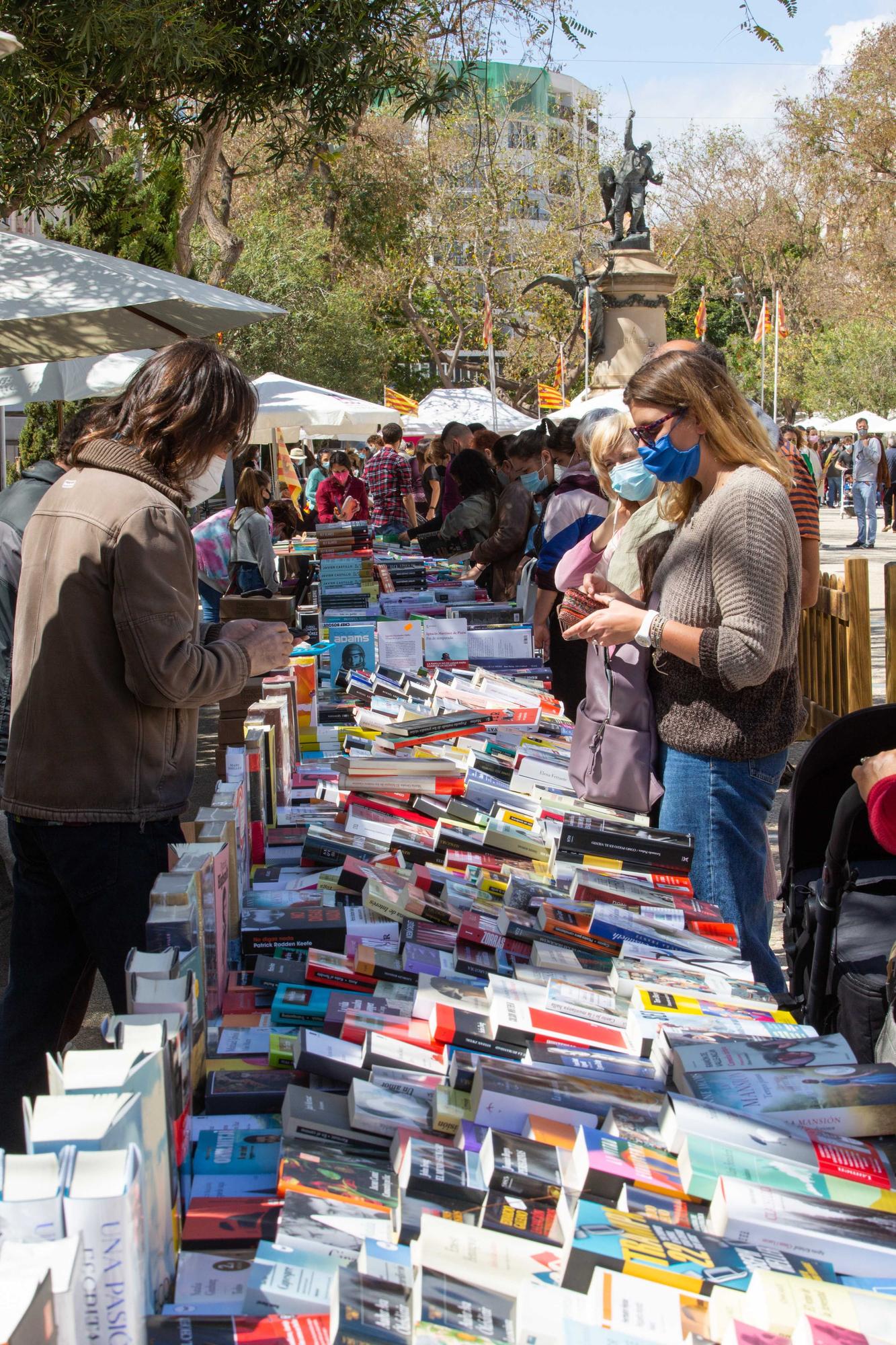 Los libros de plantas, los más buscados en Ibiza (Día del Libro 2021)