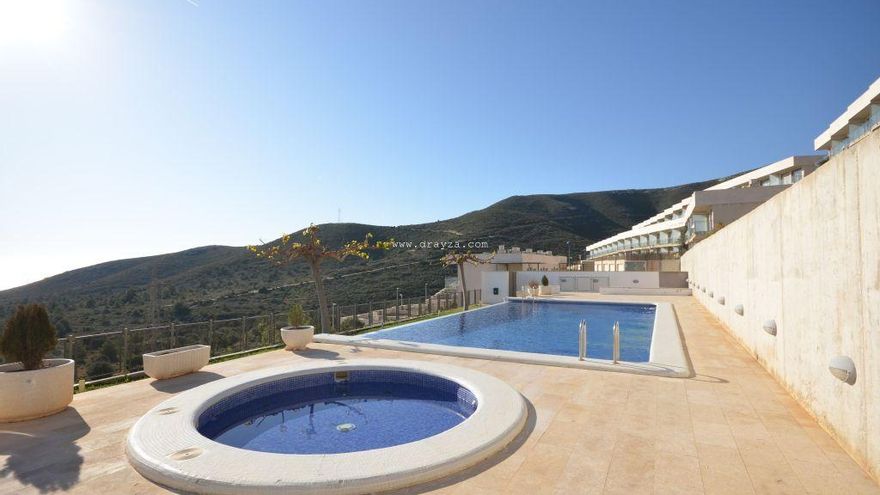 Galería de fotos: Una casa con vistas al mar y piscina en plena naturaleza en Peñíscola